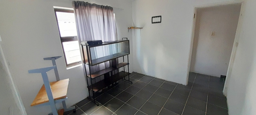 4 Bedroom Property for Sale in Elsies River Western Cape